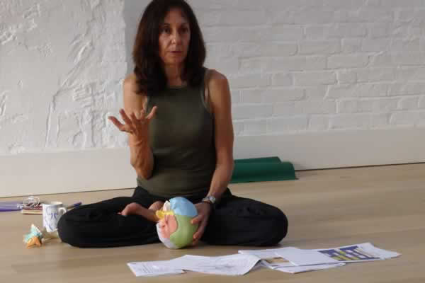 013-ytt-london-teacher-leela-miller